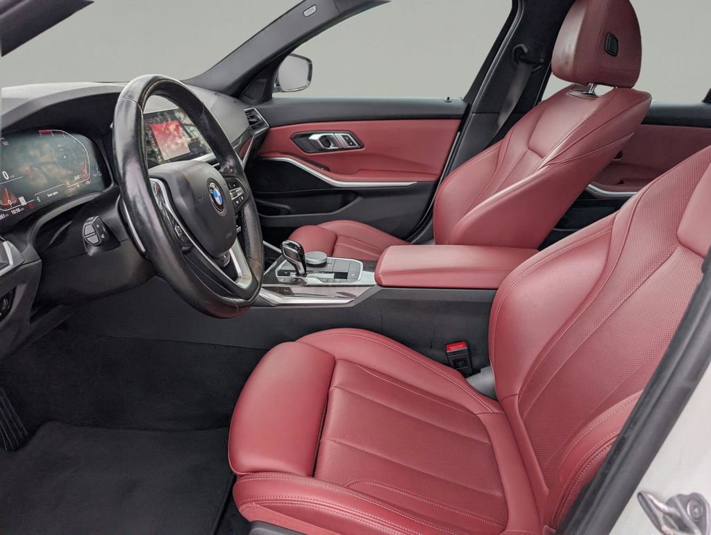 Used 2022 BMW 330i Sedan w/ Driving Assistance Package image 16