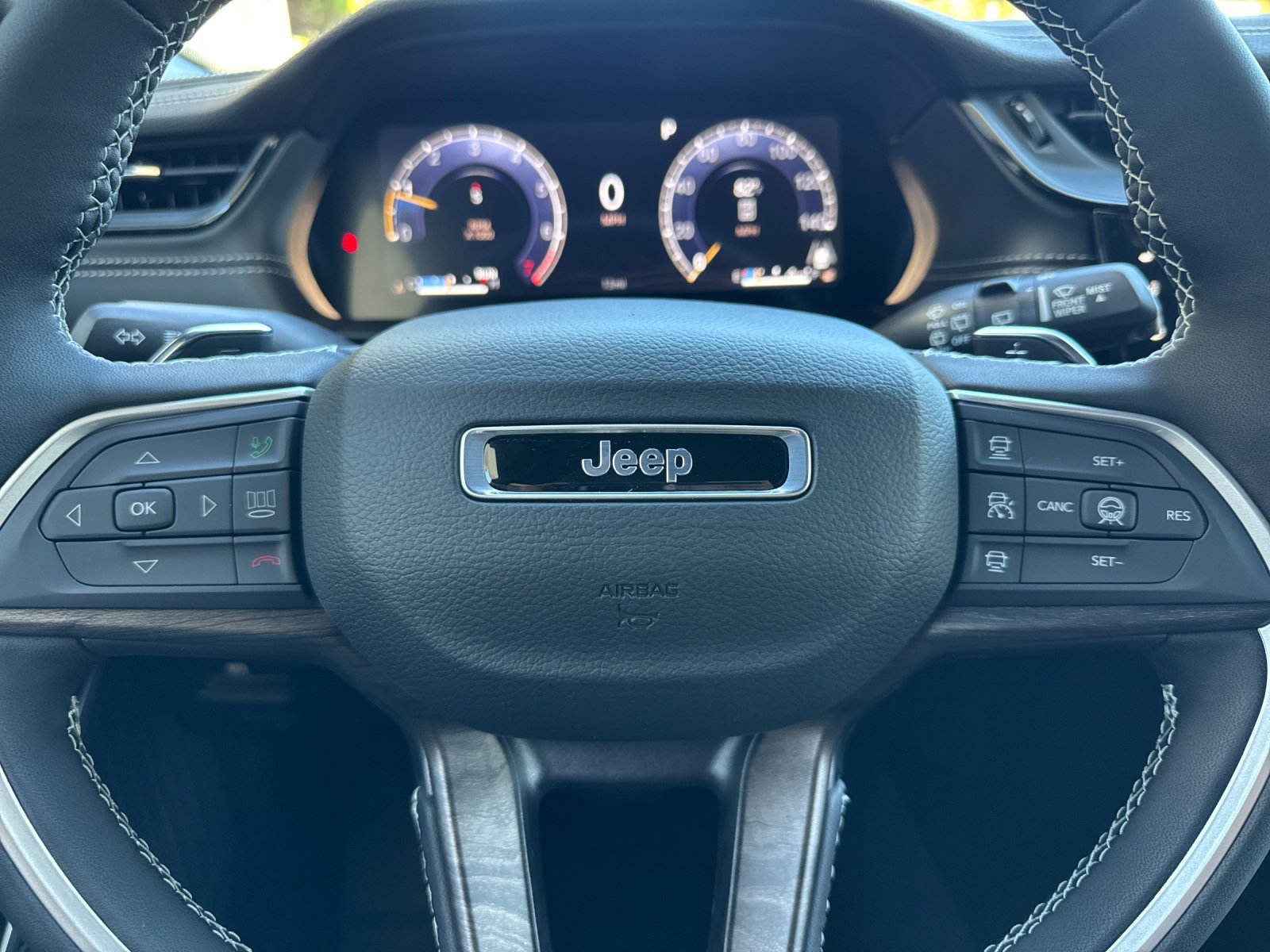 New 2027 Jeep Grand Cherokee L Limited AWD/4WD image 25
