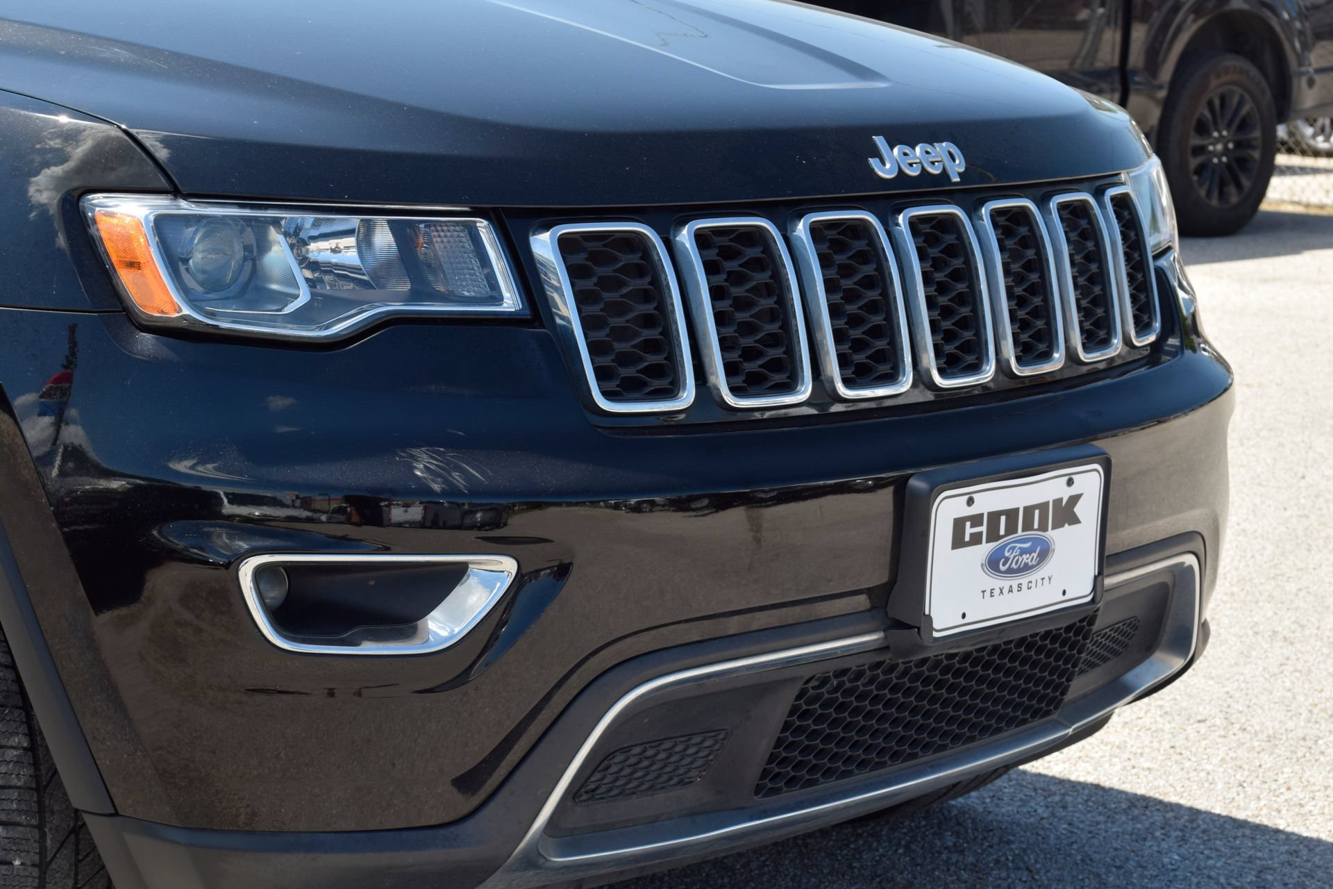Used 2022 Jeep Grand Cherokee Limited AWD/4WD image 26