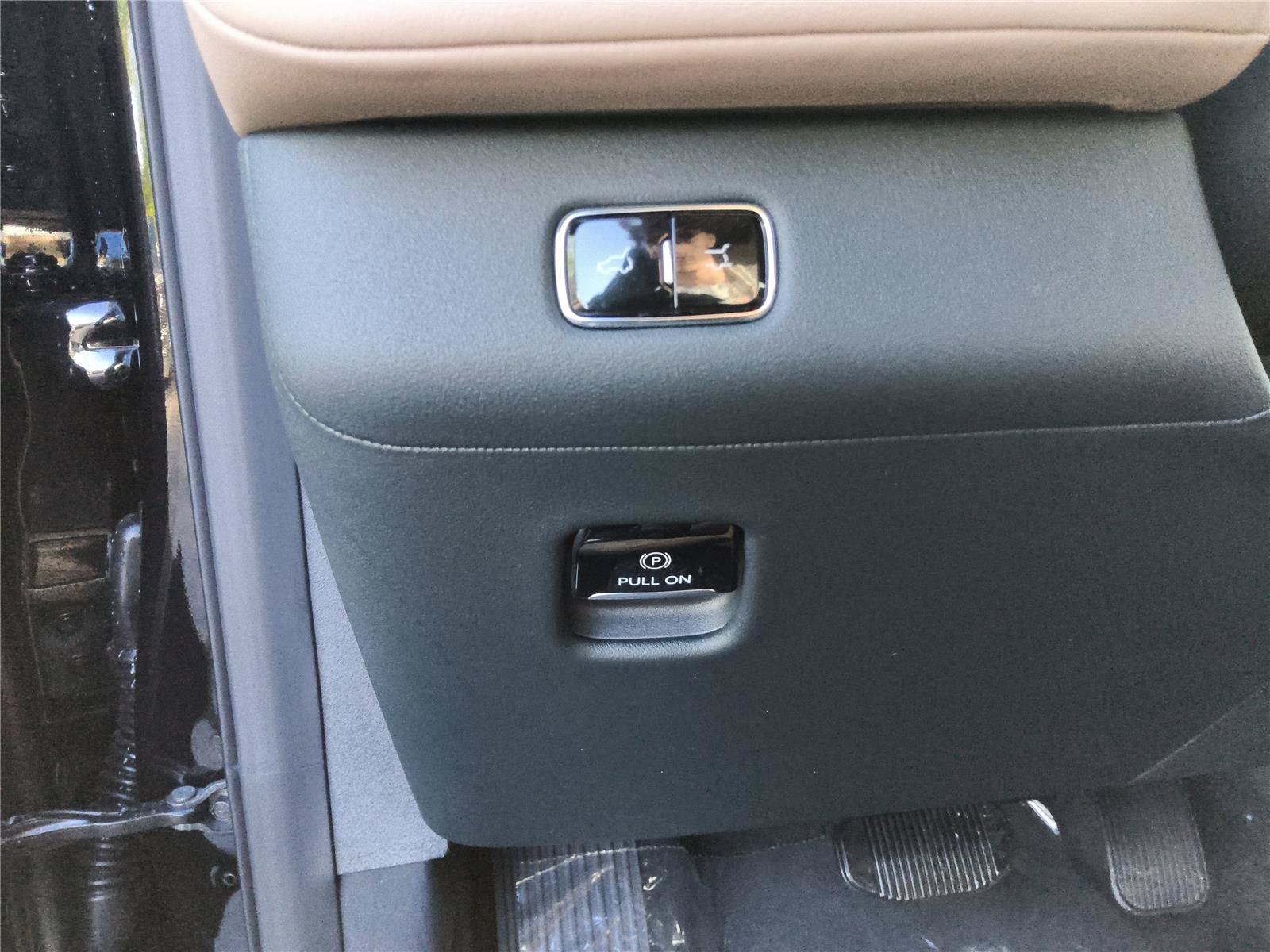 New 2027 Lincoln Navigator Black Label AWD/4WD image 23