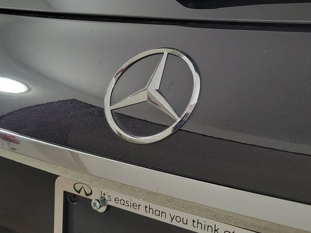 Used 2025 Mercedes-Benz GLE 350 4MATIC w/ AMG Line Exterior image 5