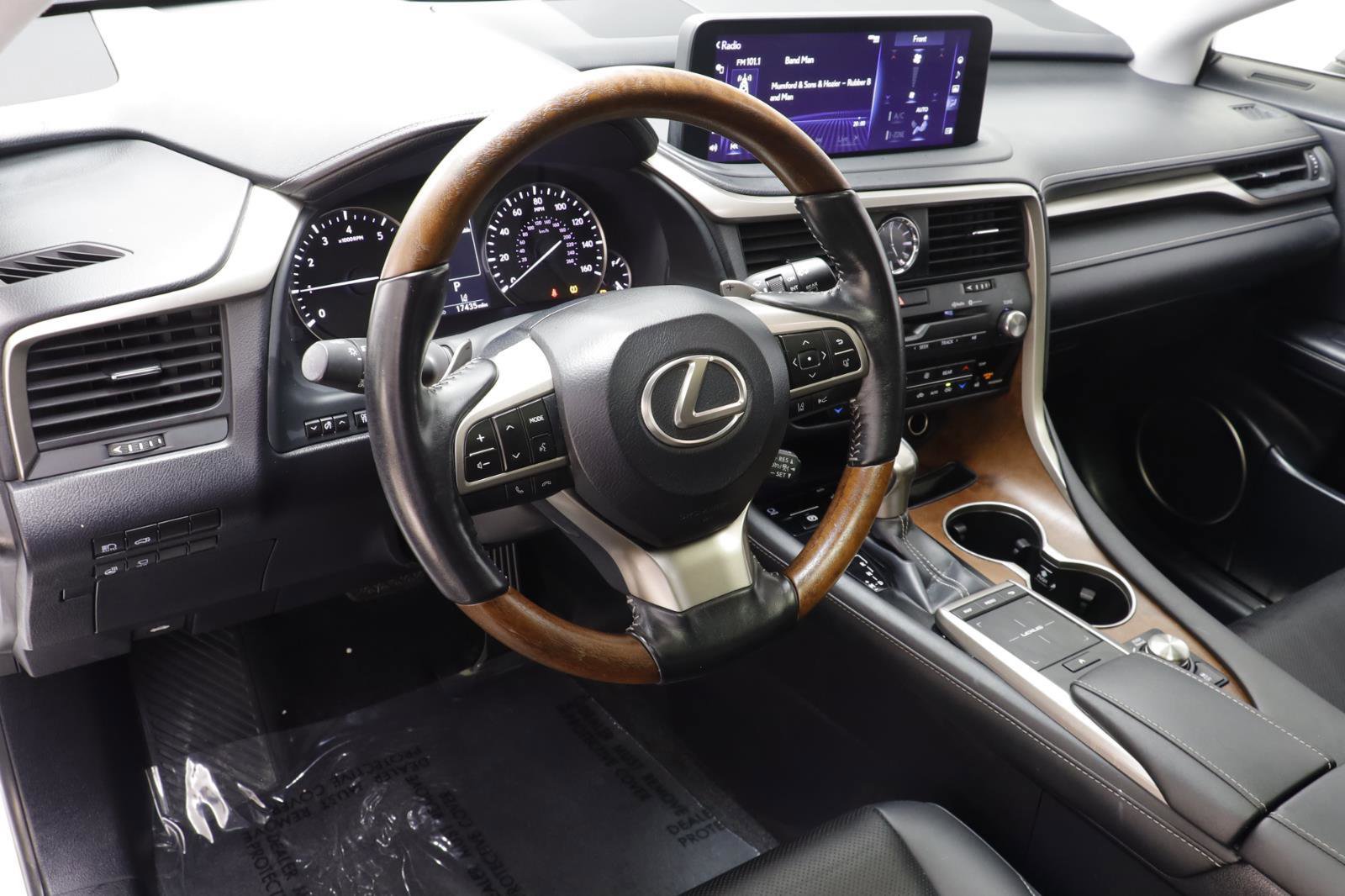 Used 2022 Lexus RX 350L Premium image 6