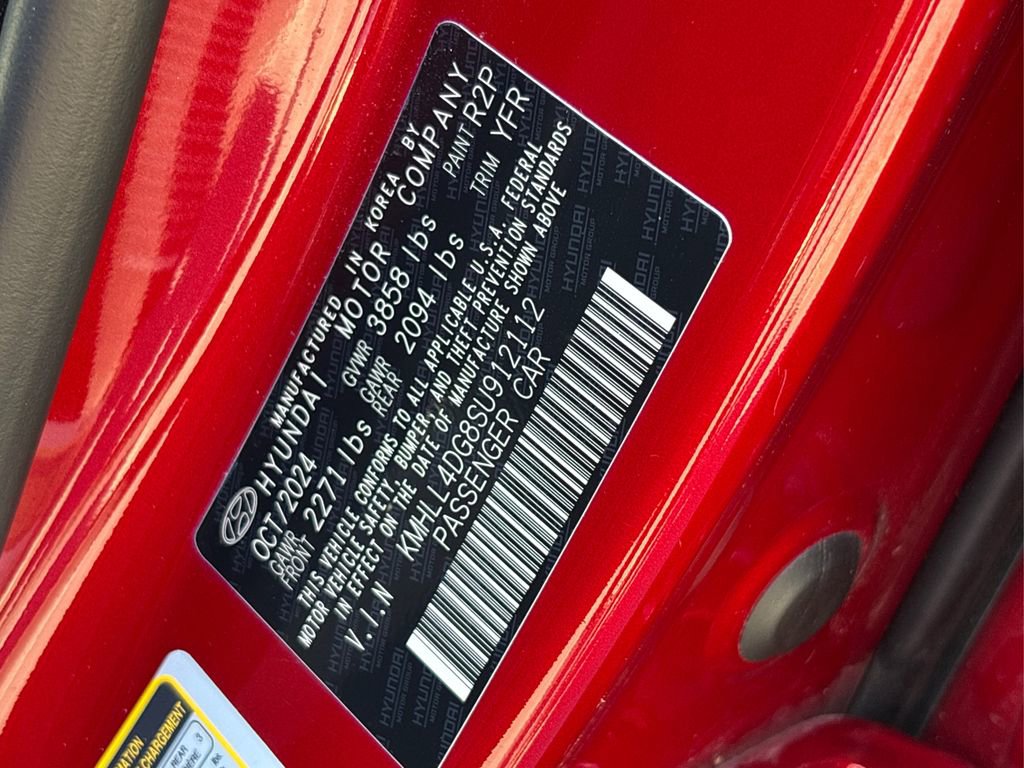 Certified 2025 Hyundai Elantra SE w/ Cargo Package image 12