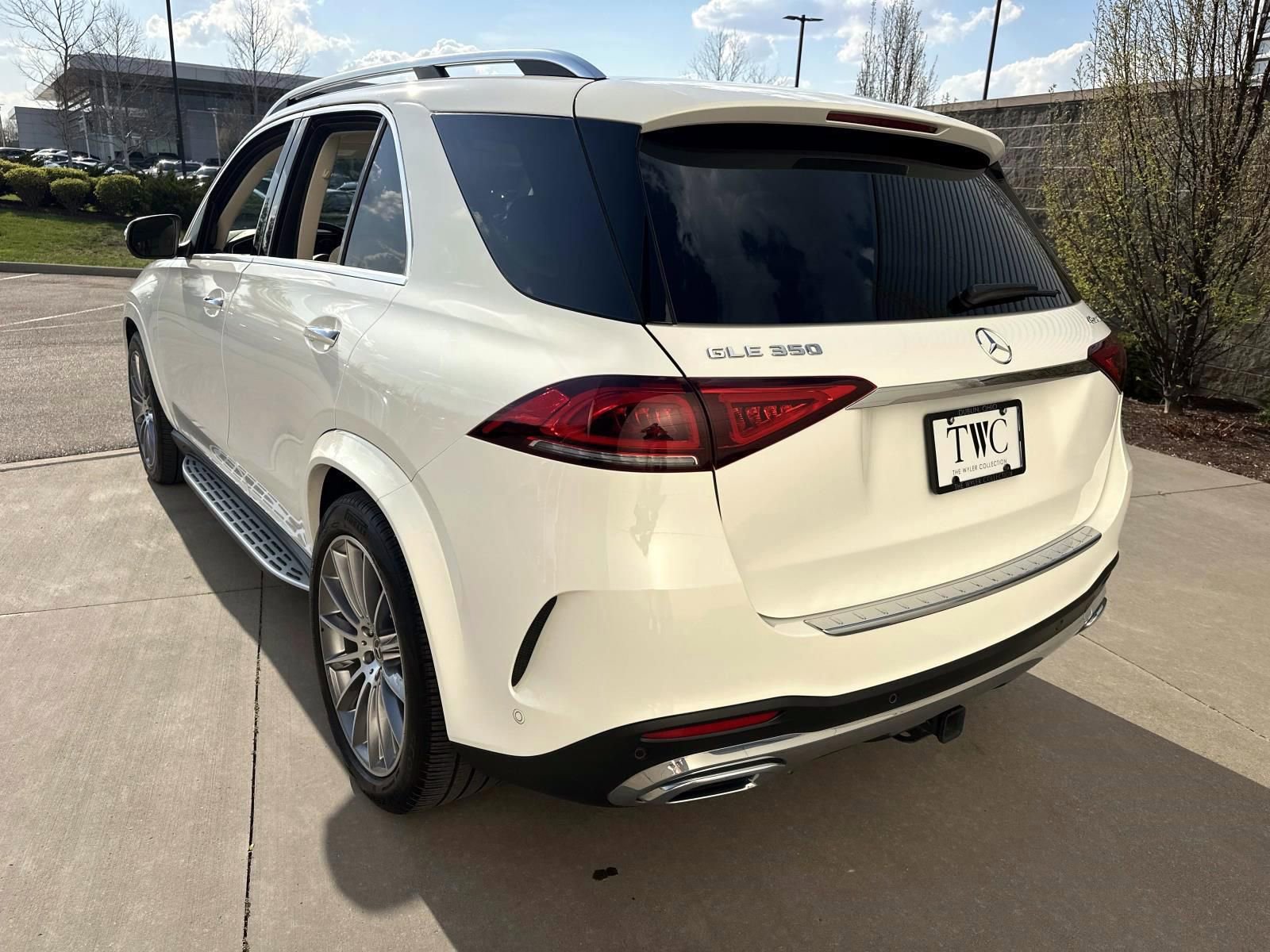 Used 2022 Mercedes-Benz GLE 350 4MATIC image 7