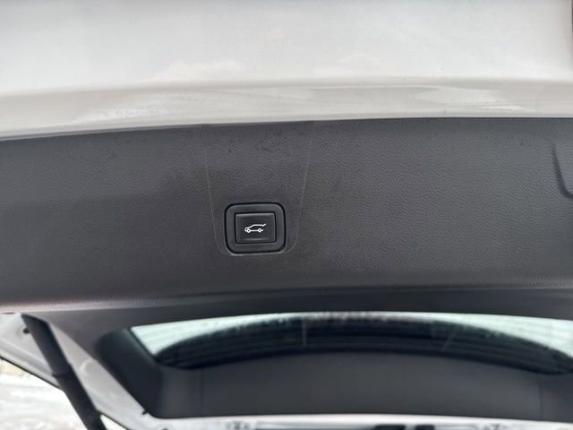 Certified 2024 Chevrolet Traverse High Country image 12