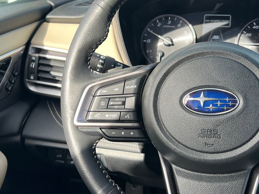 Certified 2025 Subaru Outback Limited image 31