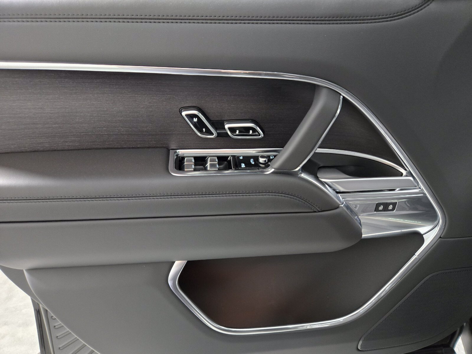 New 2026 Land Rover Range Rover SE AWD/4WD image 22