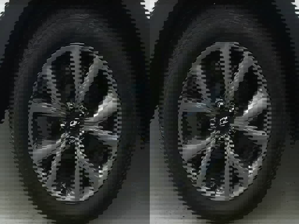 Used 2017 Hyundai Santa Fe Sport w/ Cargo Package image 12