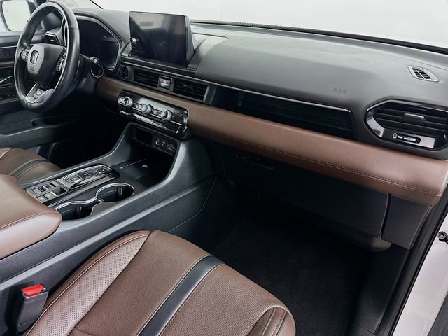 Certified 2023 Honda Pilot Elite image 36