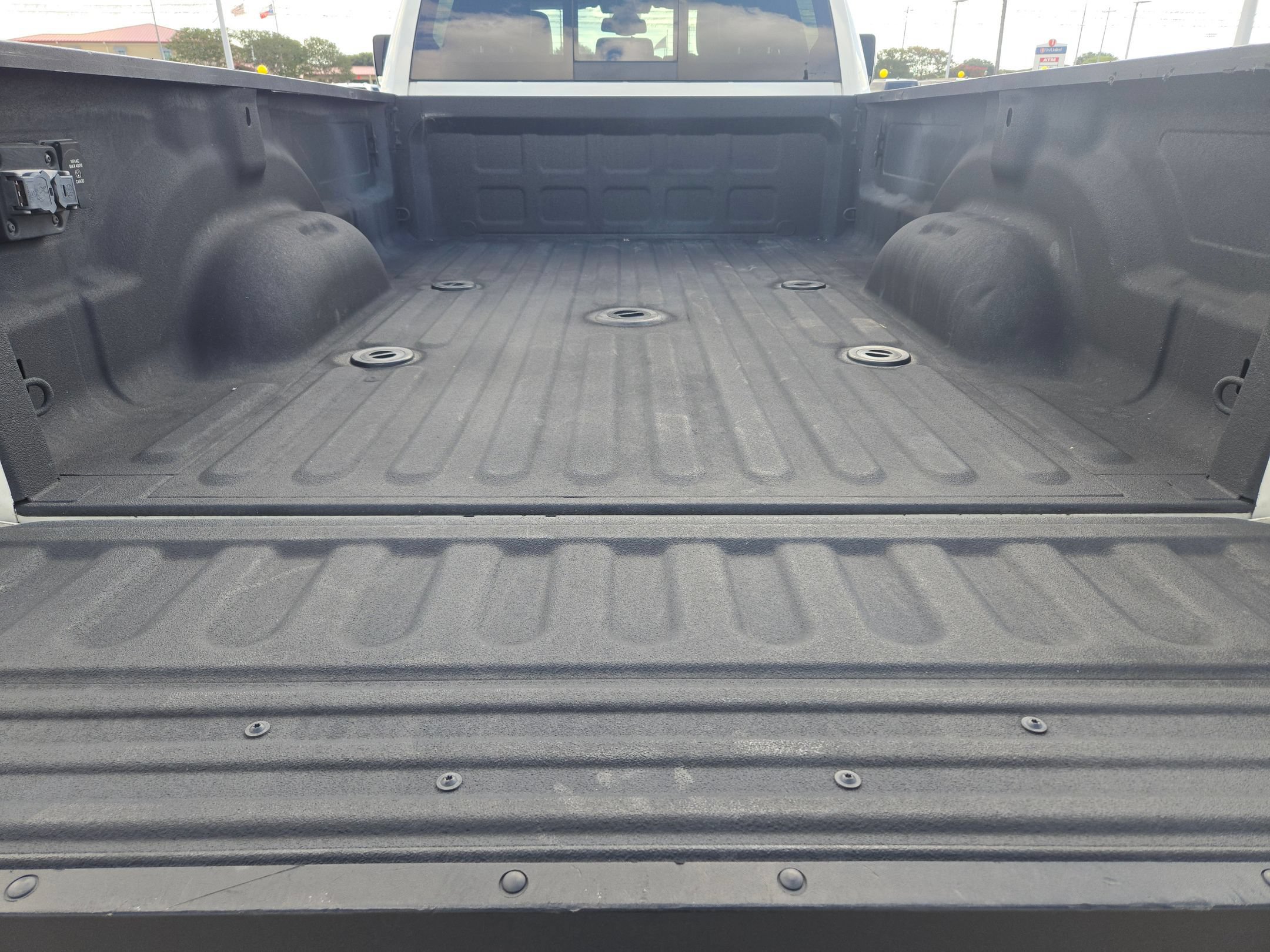 Used 2022 RAM 3500 Laramie AWD/4WD image 25