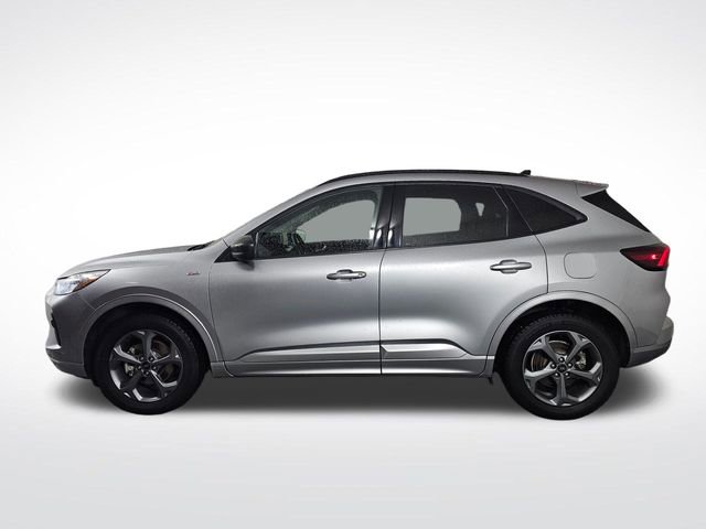 Used 2023 Ford Escape ST-Line image 4