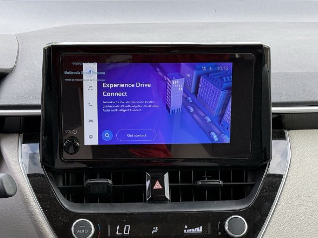 Used 2025 Toyota Corolla LE FWD image 16