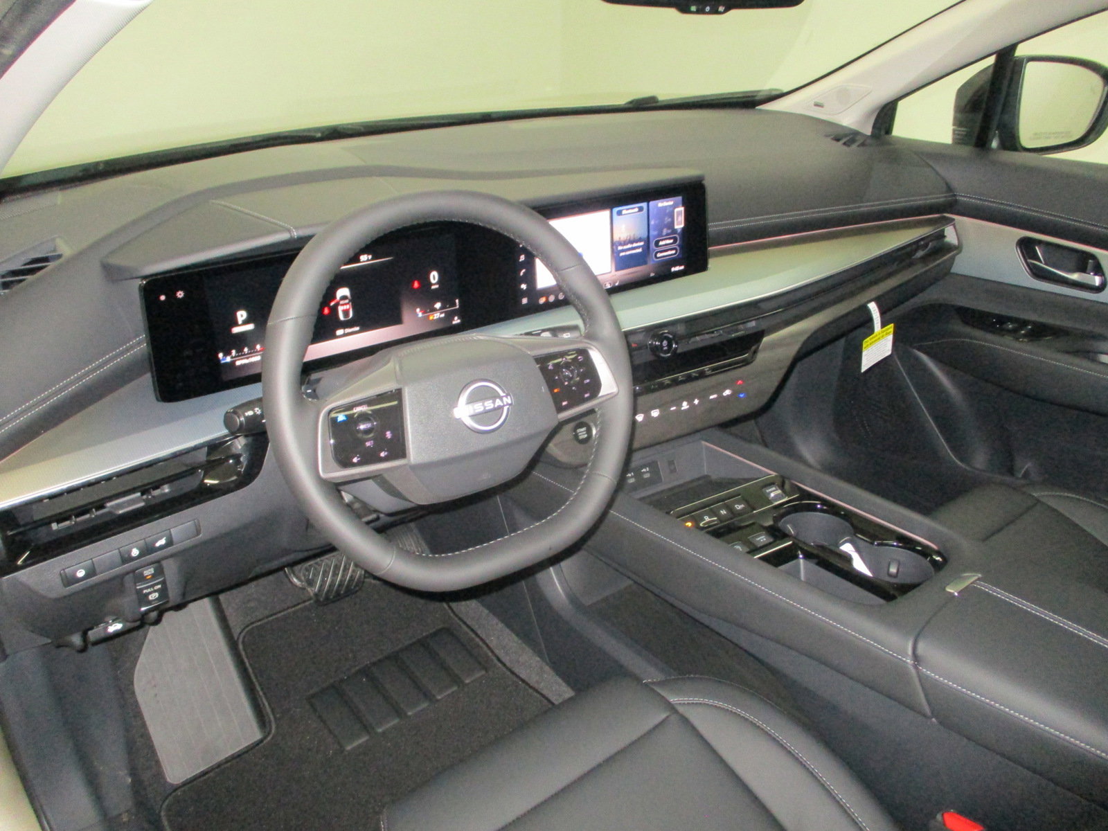 New 2025 Nissan Murano SL image 18