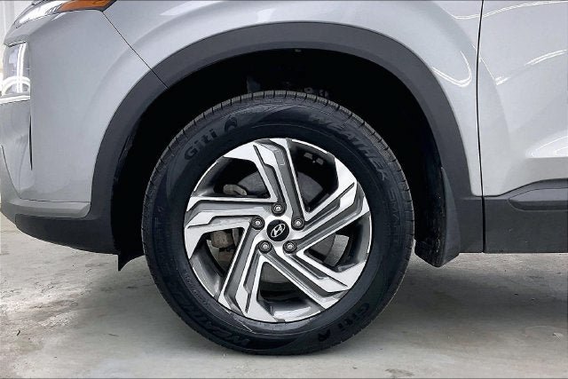 Certified 2023 Hyundai Santa Fe SEL w/ Winter Weather Package AWD/4WD image 10