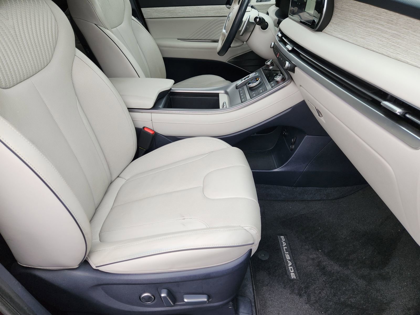 Used 2023 Hyundai Palisade Calligraphy image 18