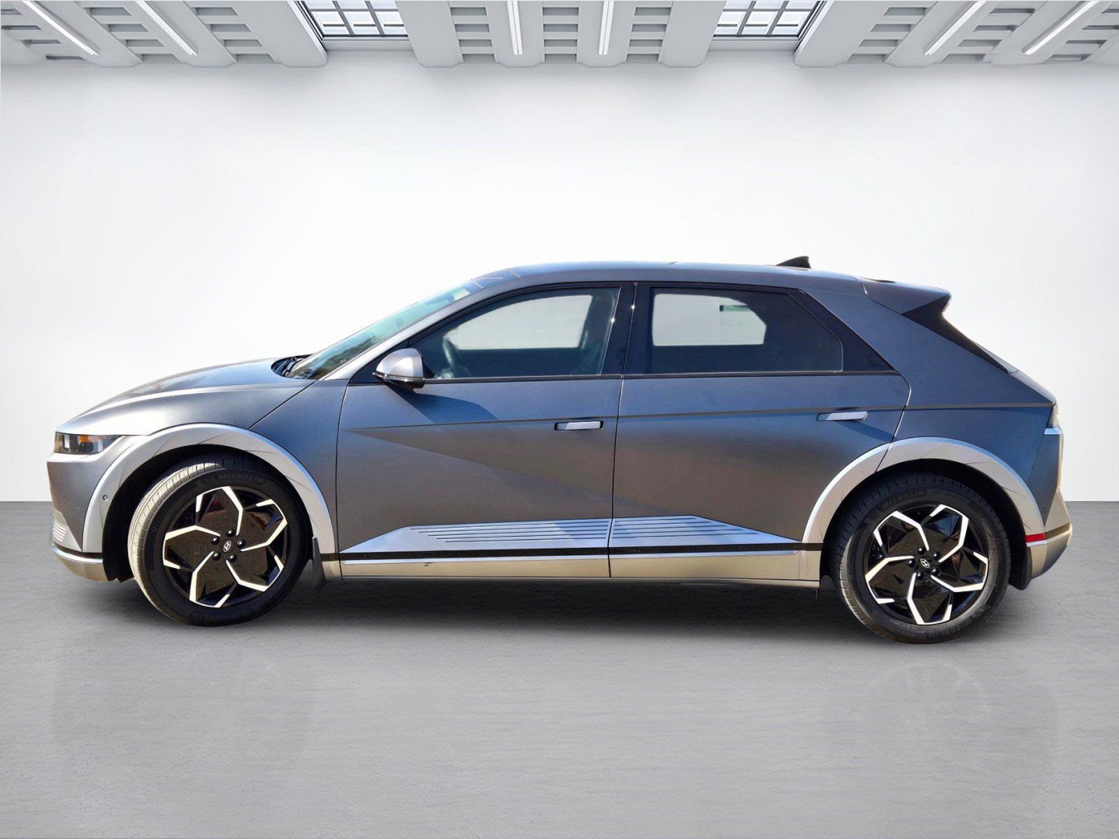 Certified 2023 Hyundai Ioniq 5 Limited RWD image 8