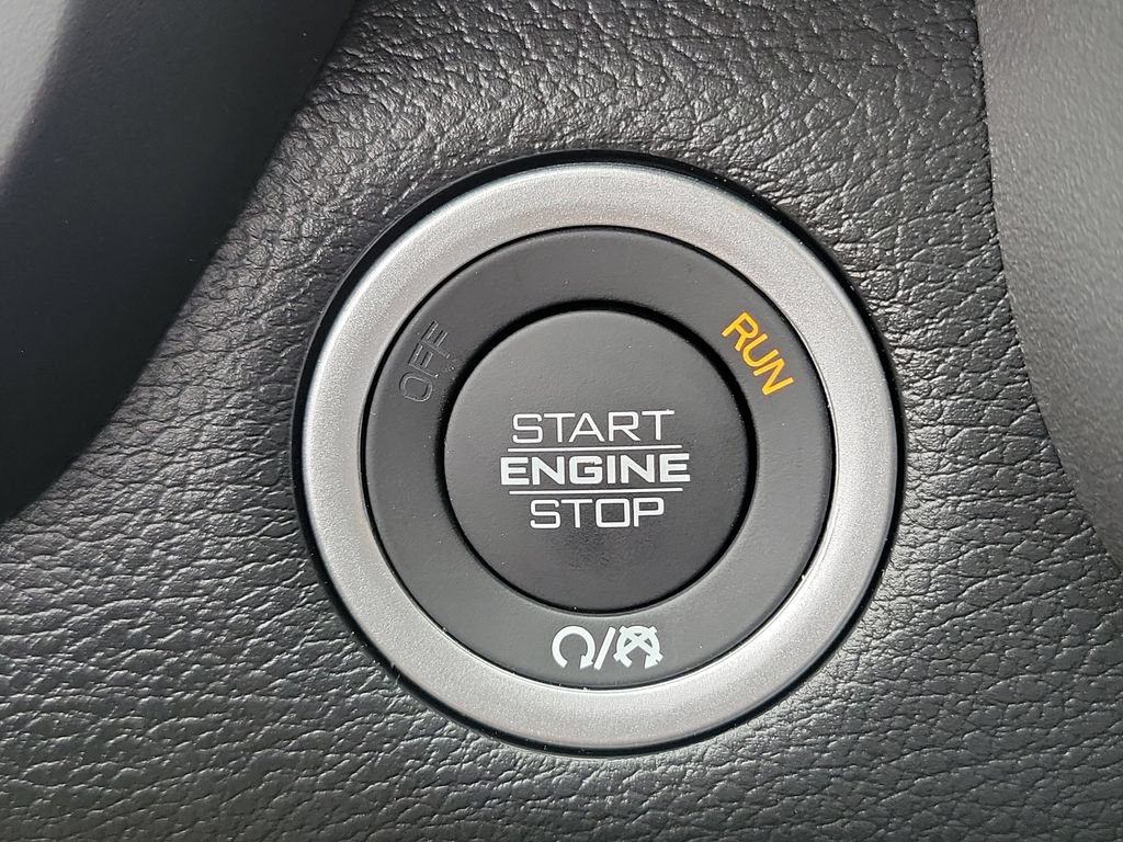 New 2026 RAM 1500 Express AWD/4WD image 19