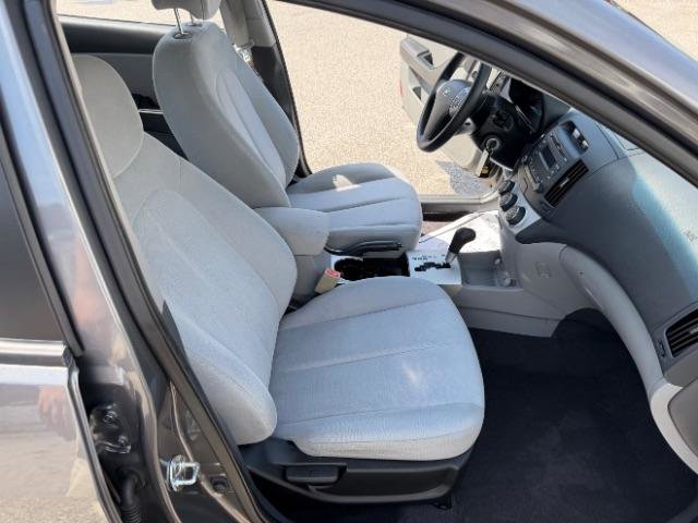 Used 2008 Hyundai Elantra GLS FWD image 35