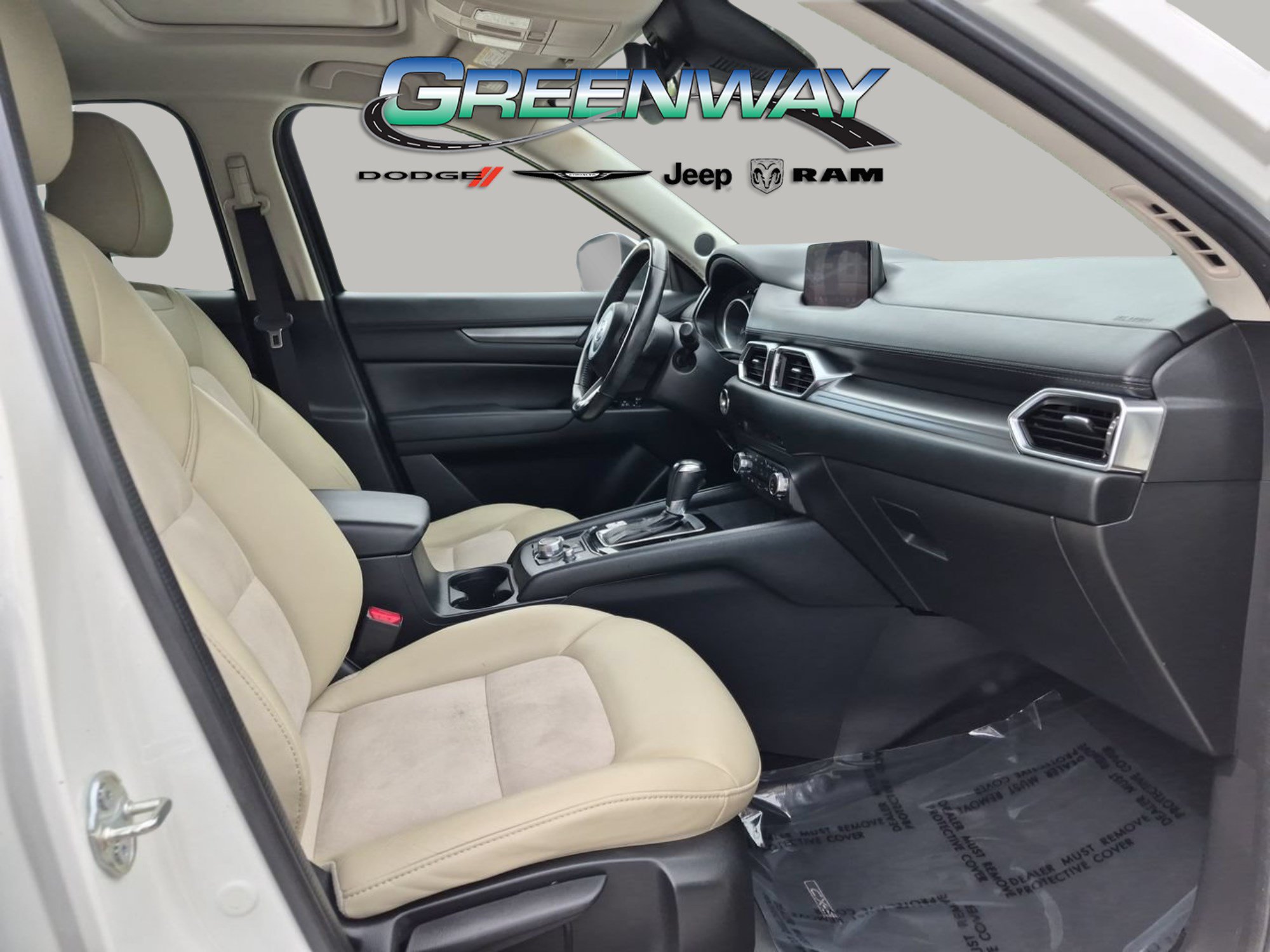 Used 2018 MAZDA CX-5 Touring w/ Preferred Equipment Package FWD image 8