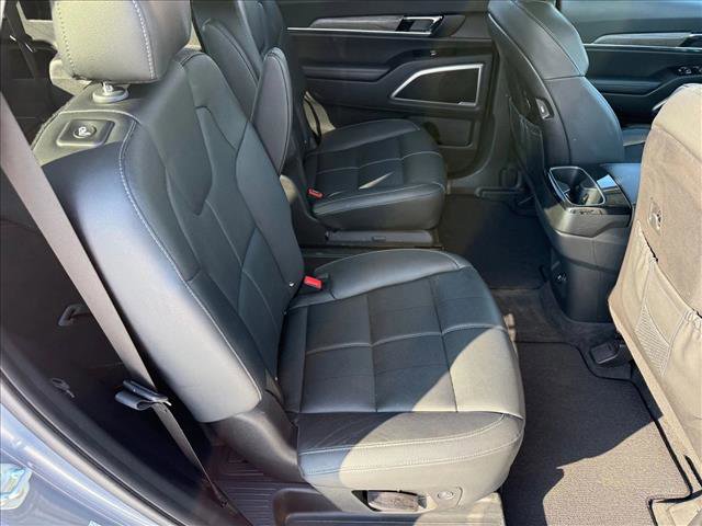Used 2021 Kia Telluride EX w/ EX Premium Package image 22