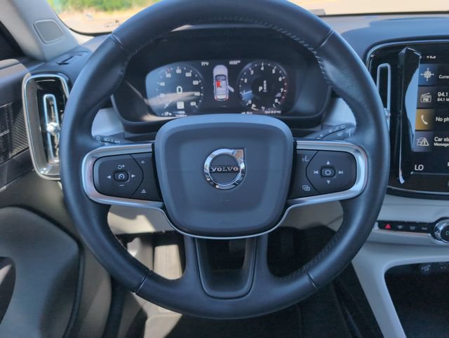 Used 2020 Volvo XC40 T5 Momentum AWD/4WD image 20