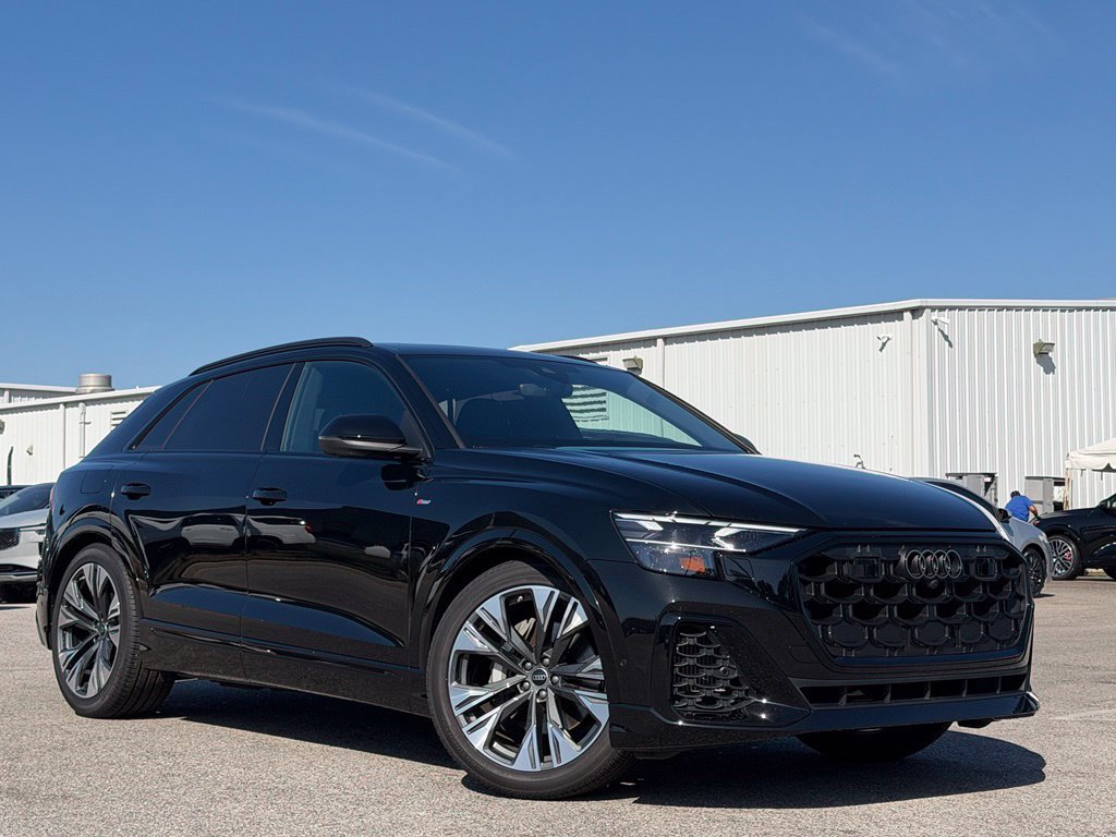 Used 2026 Audi Q8 Premium Plus AWD/4WD image 1
