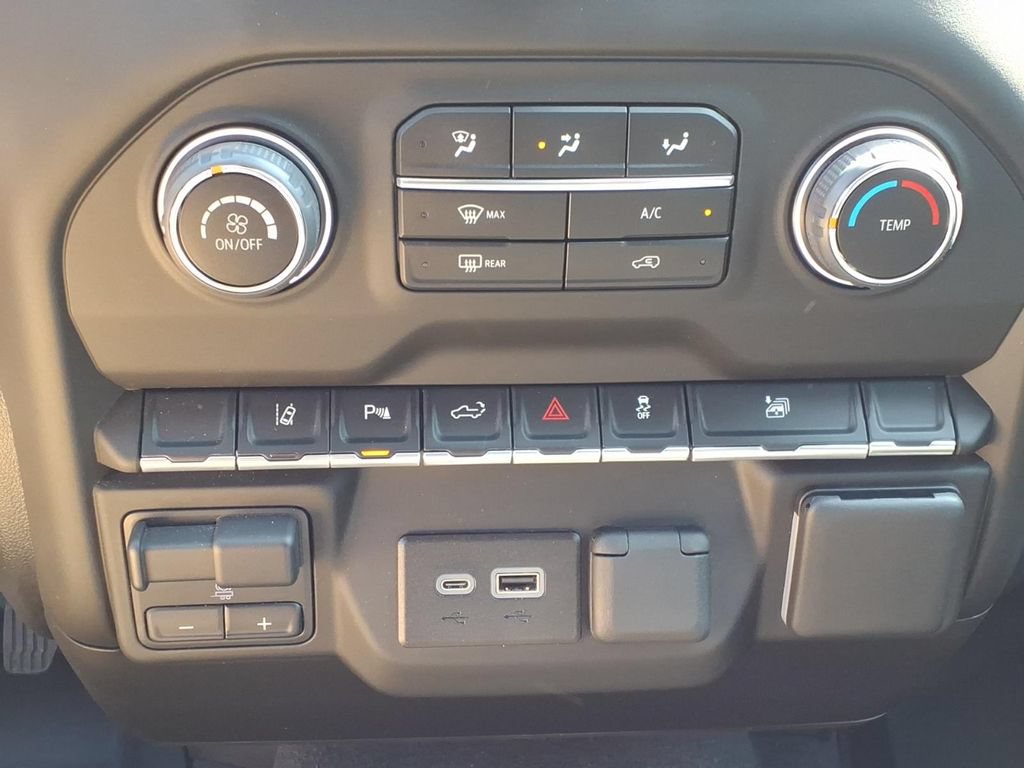 Used 2024 Chevrolet Silverado 2500 Custom w/ Custom Value Package AWD/4WD image 25