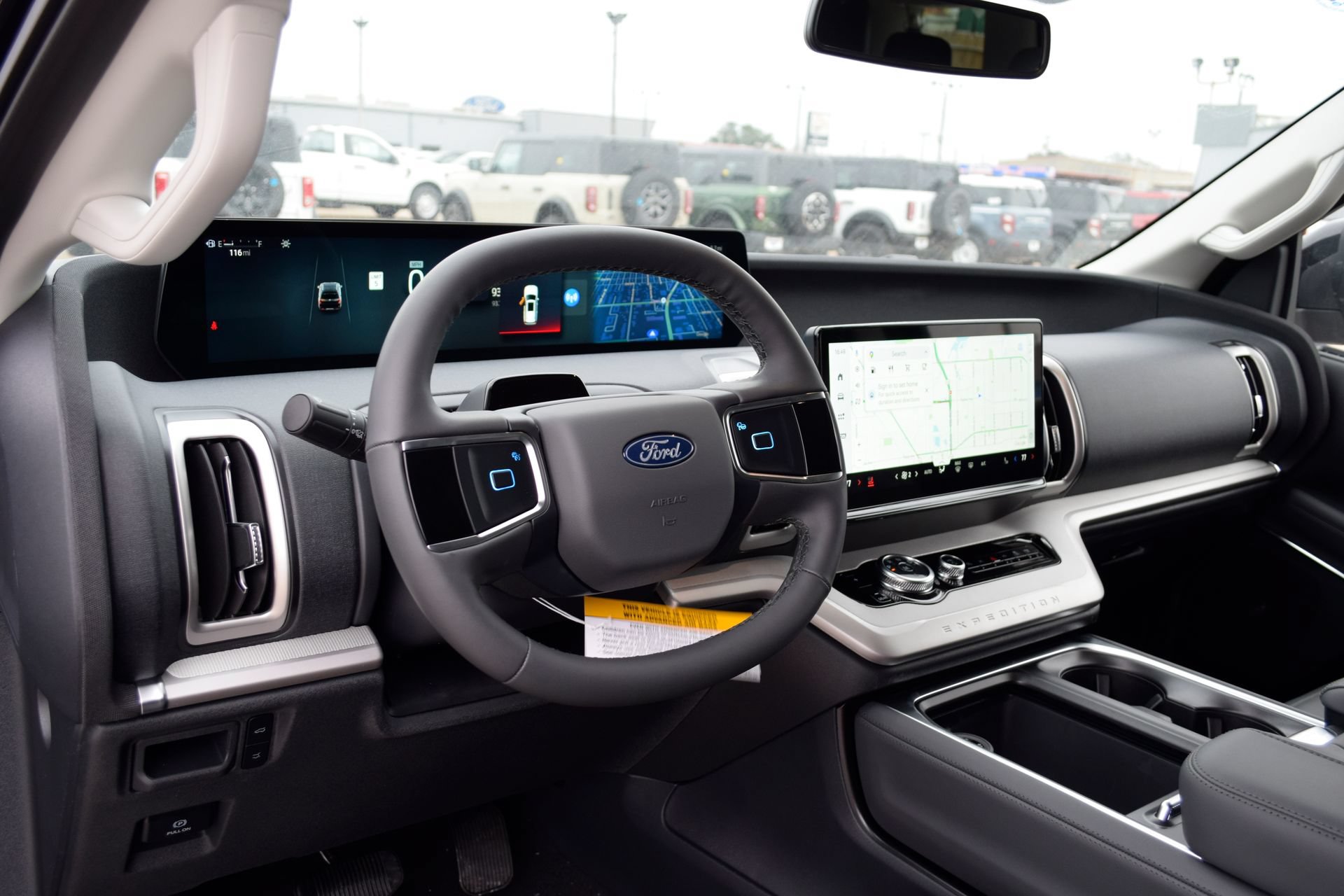 New 2026 Ford Expedition Max Active RWD image 17