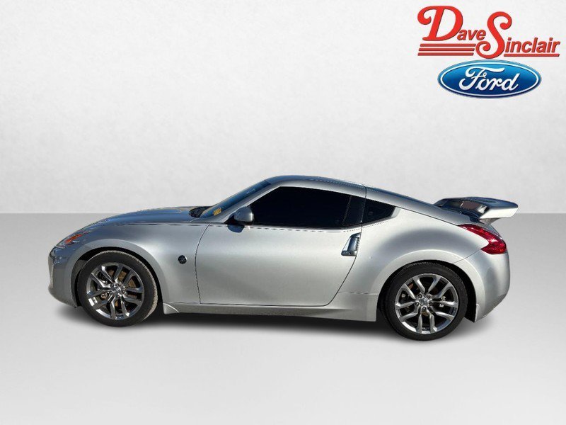 Used 2013 Nissan 370Z 2dr Cpe Auto image 10