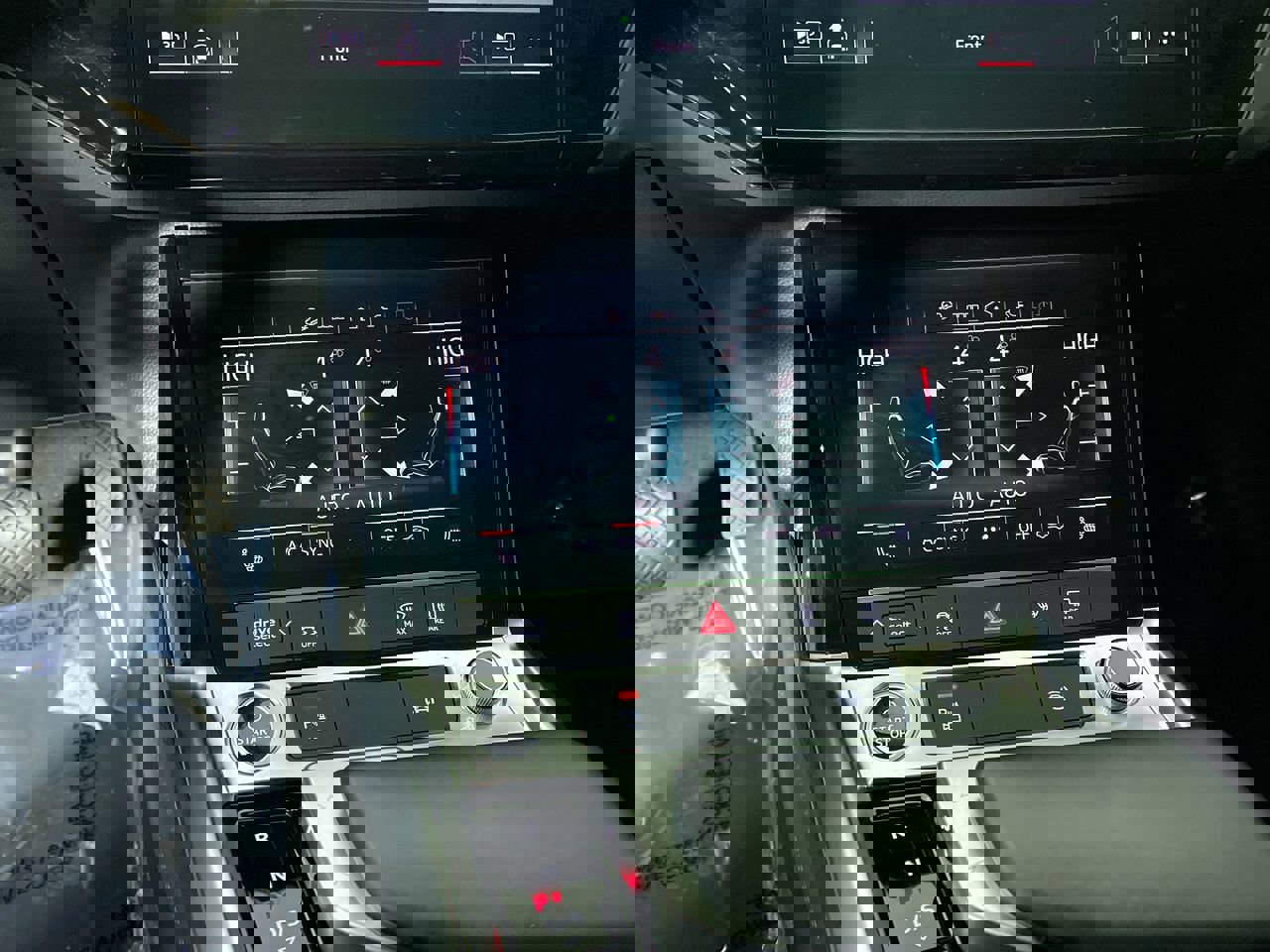 Certified 2021 Audi e-tron Premium w/ Convenience Plus Package image 6