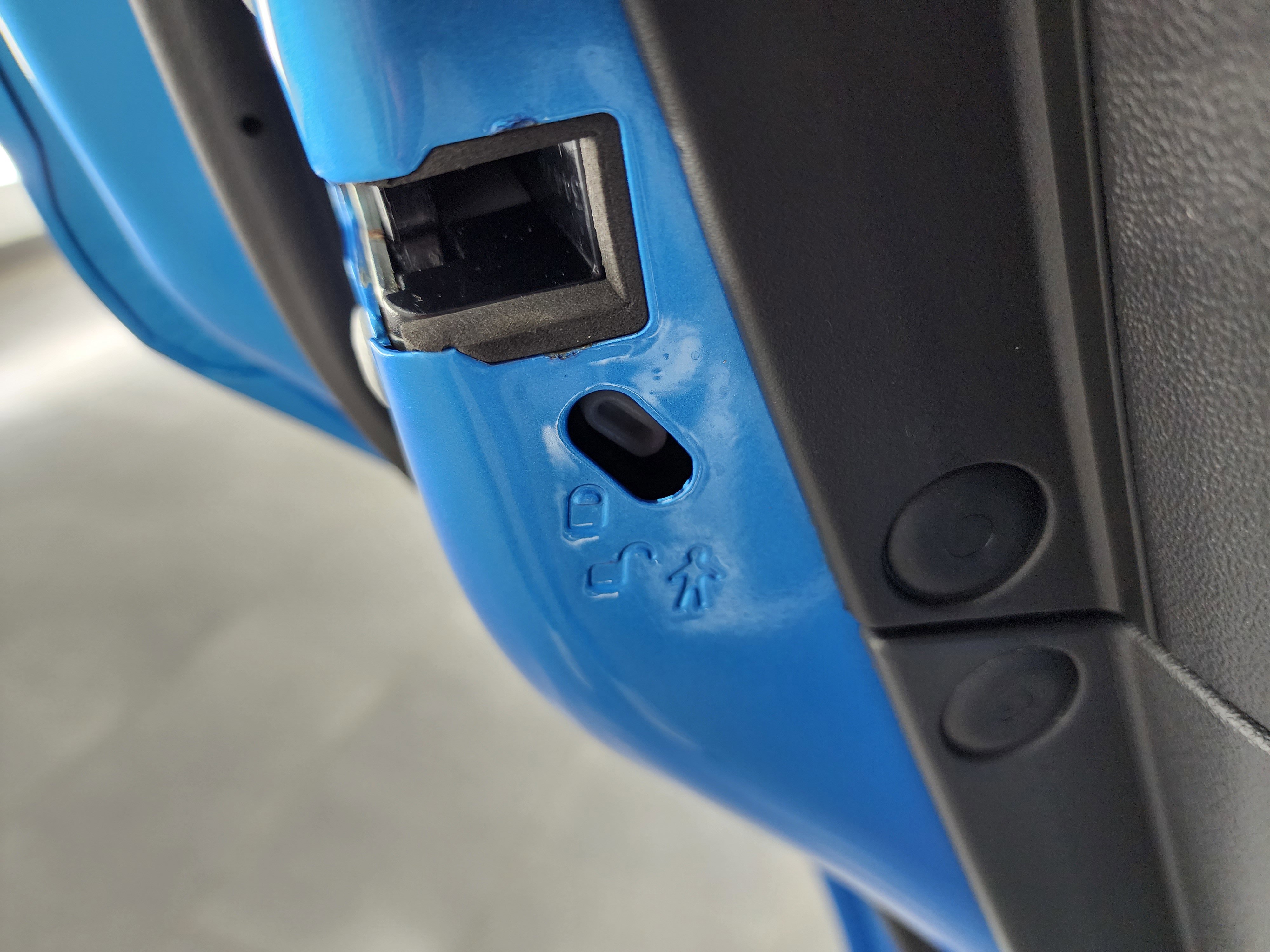 Used 2008 Dodge Charger SRT8 RWD image 31