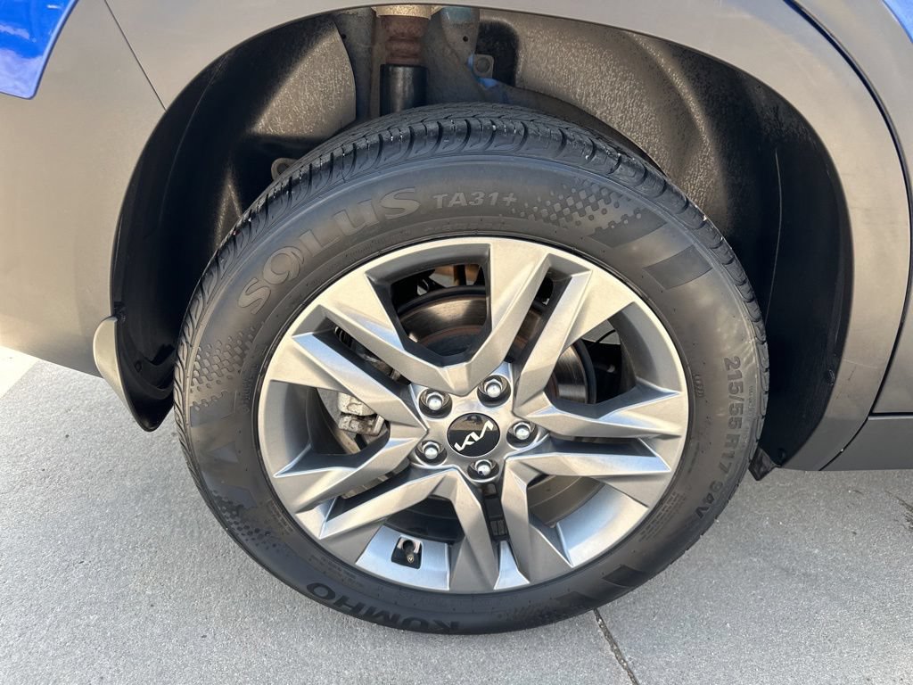 Used 2022 Kia Seltos LX AWD/4WD image 39