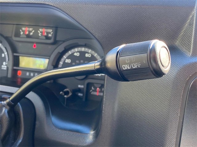 Used 2013 Ford E-350 and Econoline 350 XLT image 23