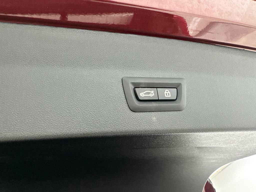 Used 2022 BMW X4 xDrive30i w/ Premium Package image 87