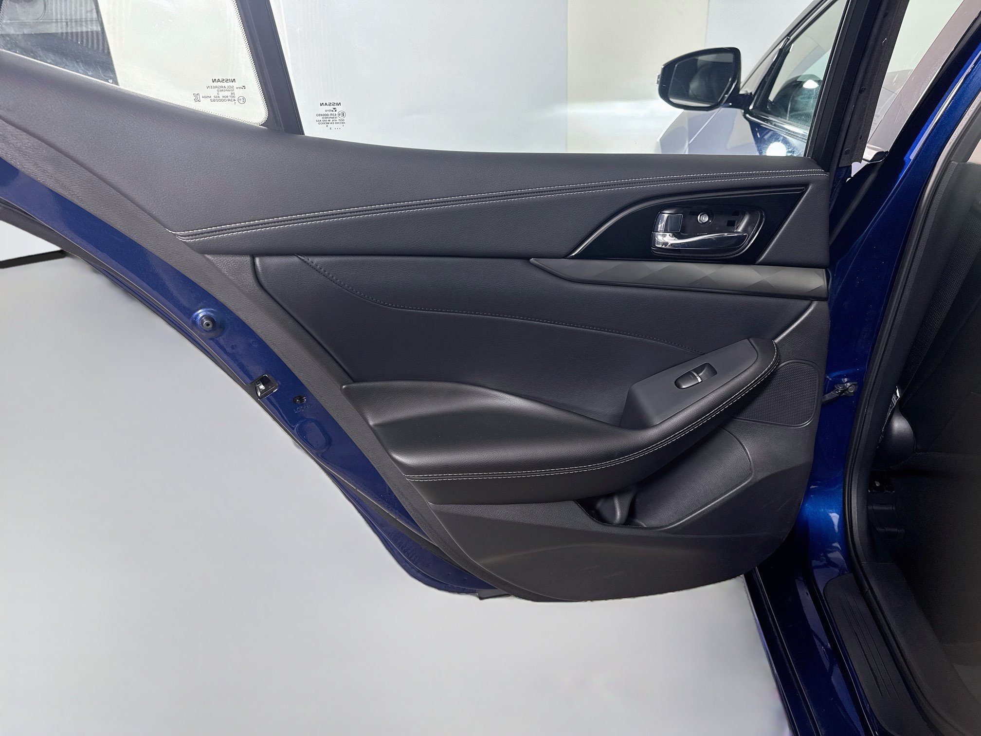 Used 2023 Nissan Maxima SL FWD image 26