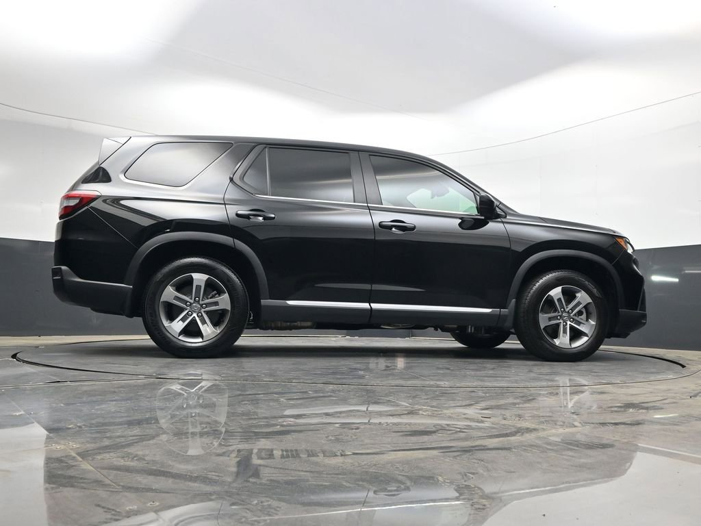 Certified 2025 Honda Pilot EX-L image 33