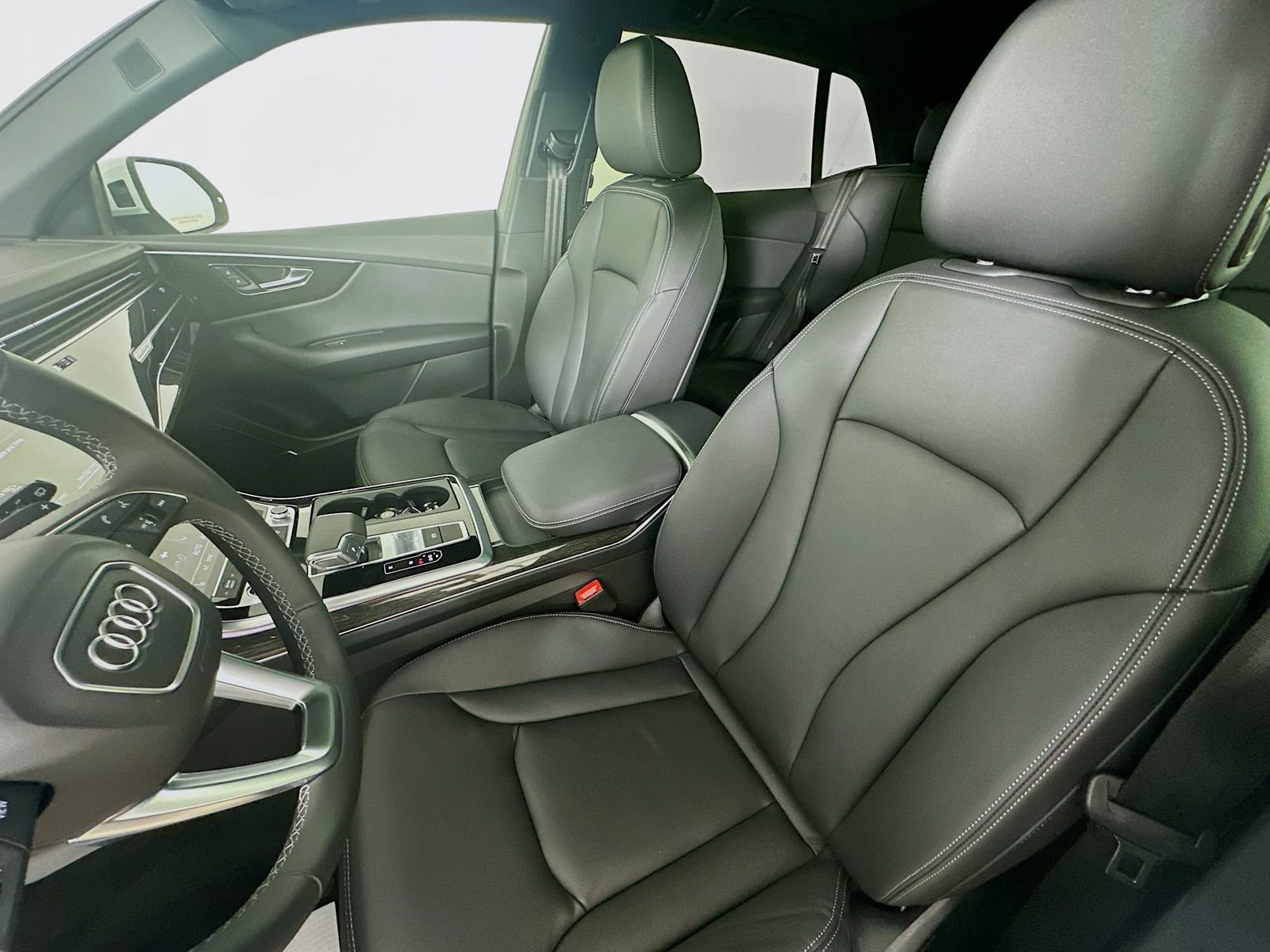 New 2026 Audi Q8 Premium AWD/4WD image 35