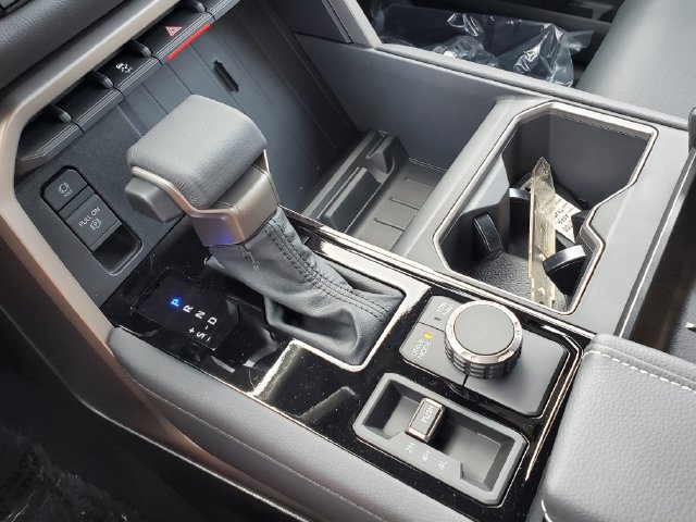 New 2026 Toyota Tundra Limited AWD/4WD image 33