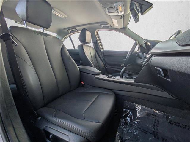 Used 2015 BMW 320i Sedan image 20