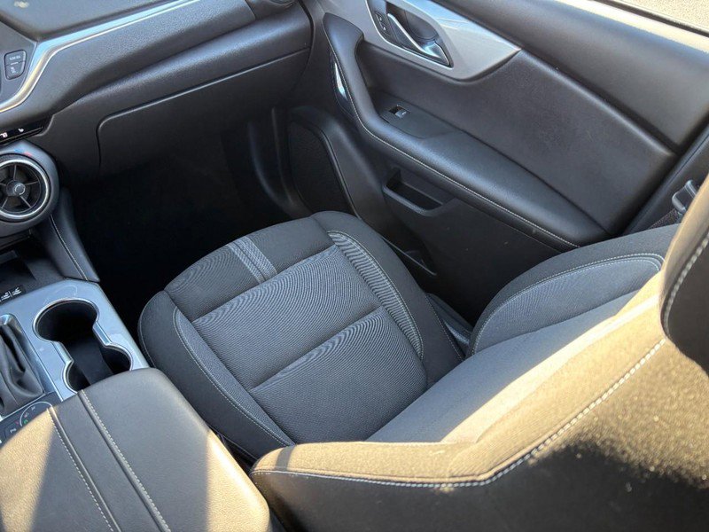 Certified 2024 Chevrolet Blazer LT w/ Convenience Package image 14