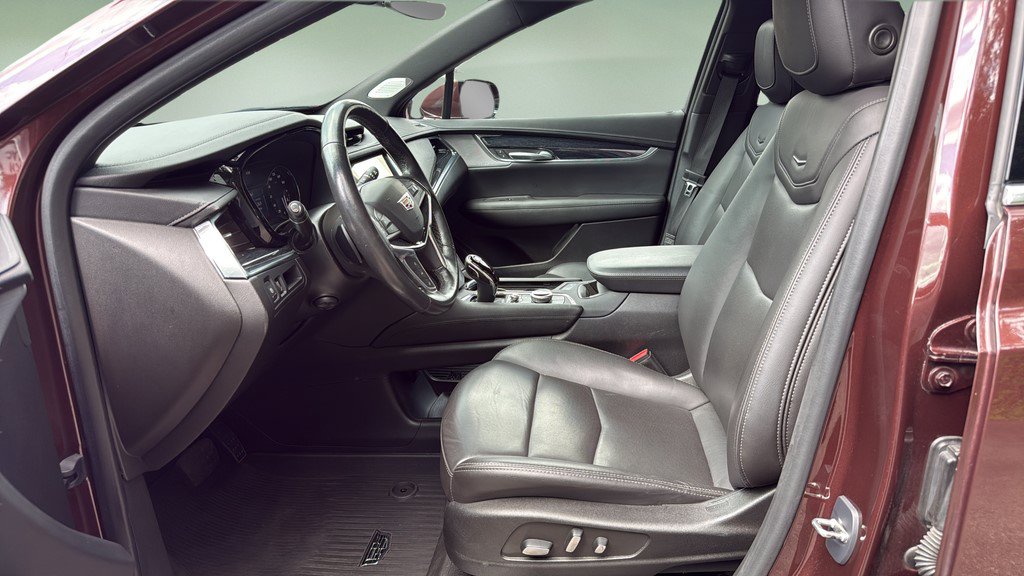Certified 2023 Cadillac XT5 Premium Luxury AWD/4WD image 27