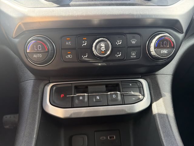 Used 2021 GMC Acadia SLE FWD image 29