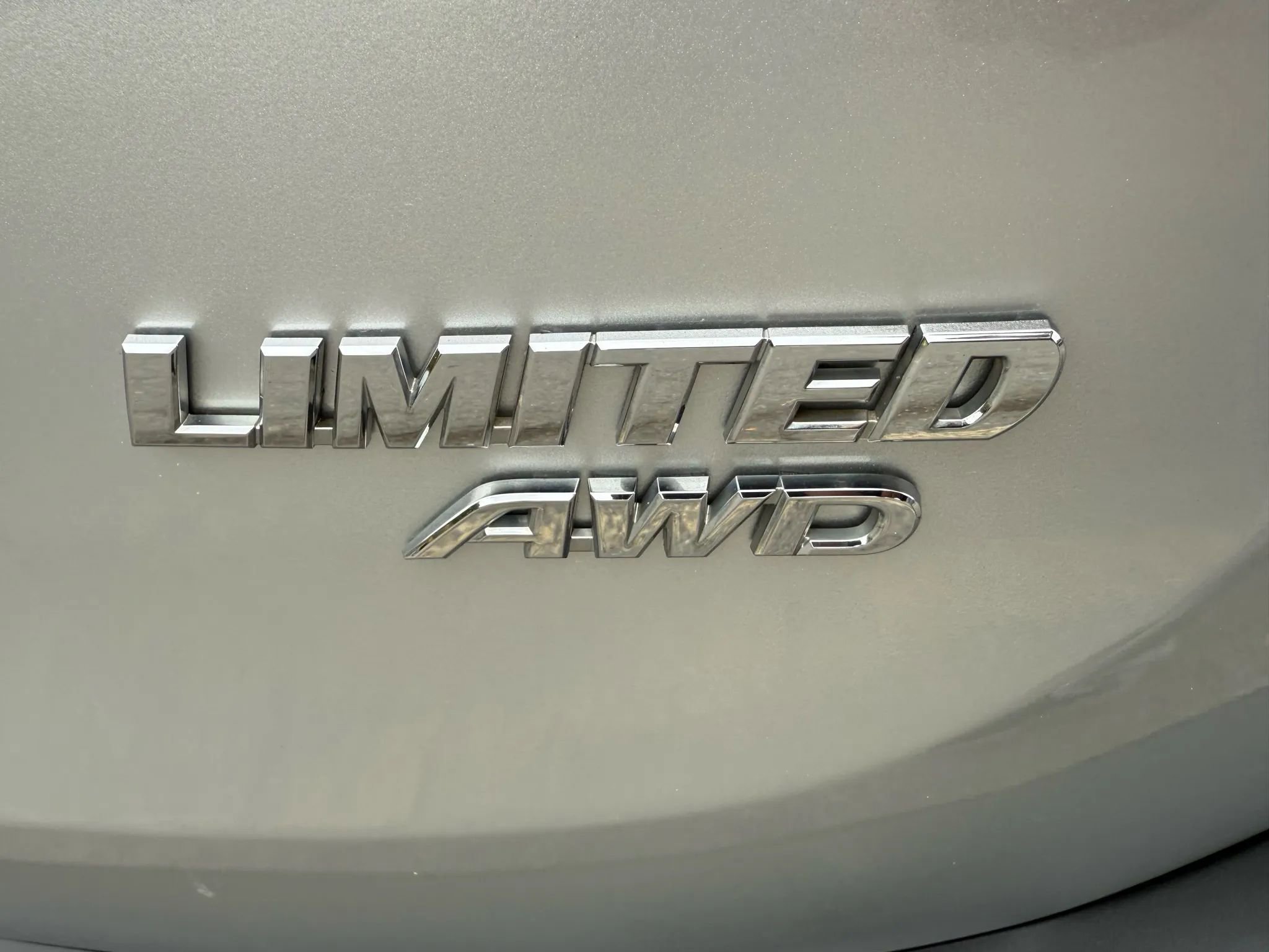 Used 2013 Toyota RAV4 Limited image 15