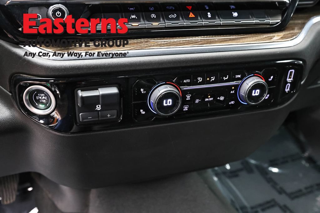 Used 2025 Chevrolet Silverado 1500 LT AWD/4WD image 20
