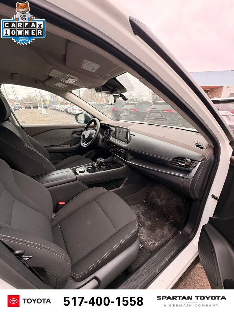 Used 2023 Nissan Rogue S image 16