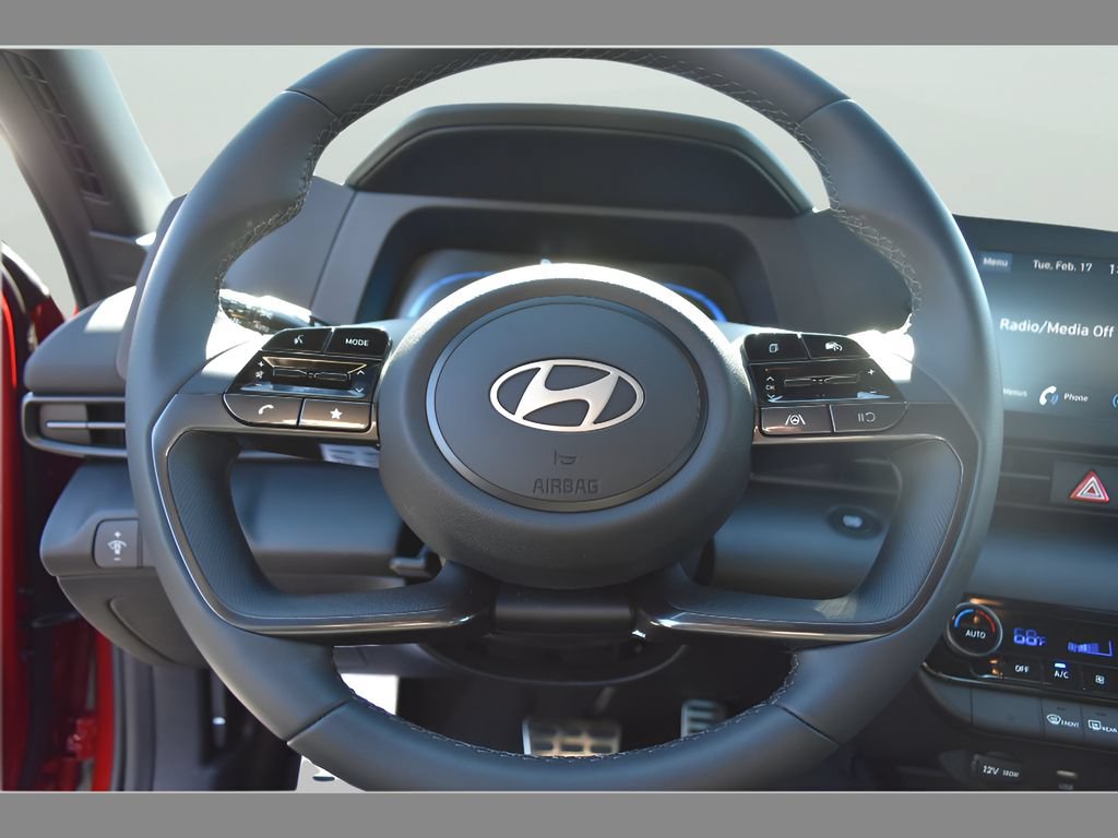 Used 2026 Hyundai Elantra Sport FWD image 17