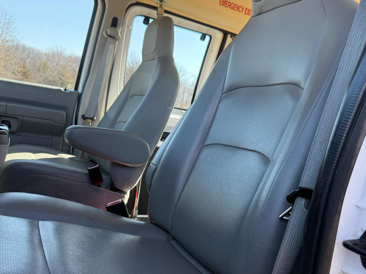 Used 2012 Ford E-250 and Econoline 250 w/ PWR Group image 21