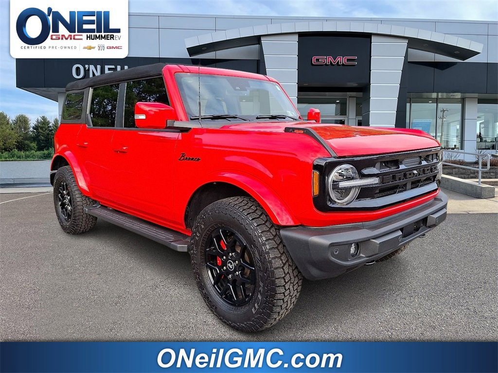 Used 2023 Ford Bronco Outer Banks image 1