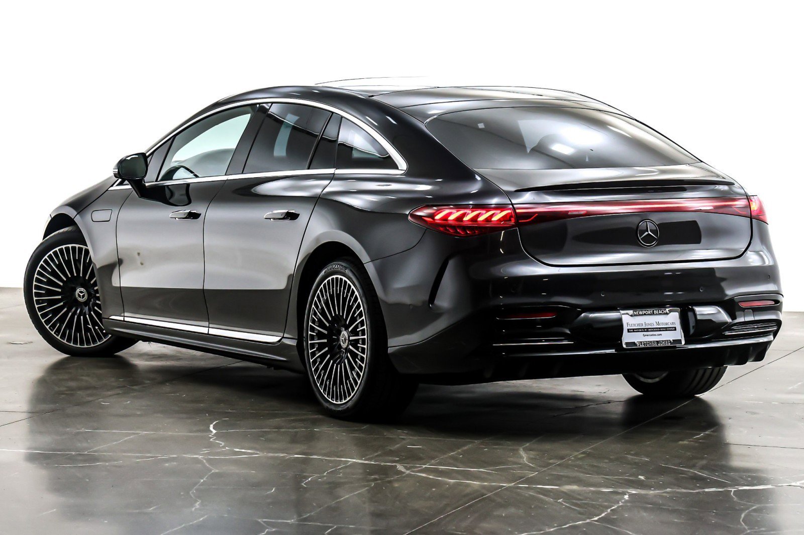 Certified 2022 Mercedes-Benz EQS 580 4MATIC Sedan image 12