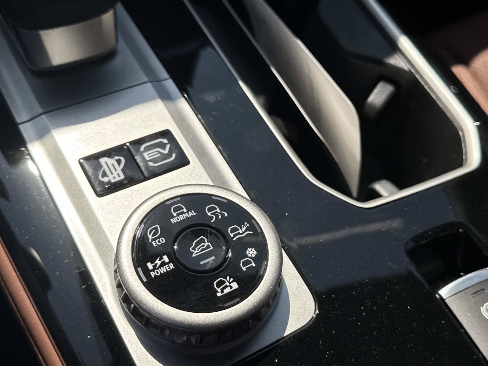 New 2026 Mitsubishi Outlander SEL AWD/4WD image 23